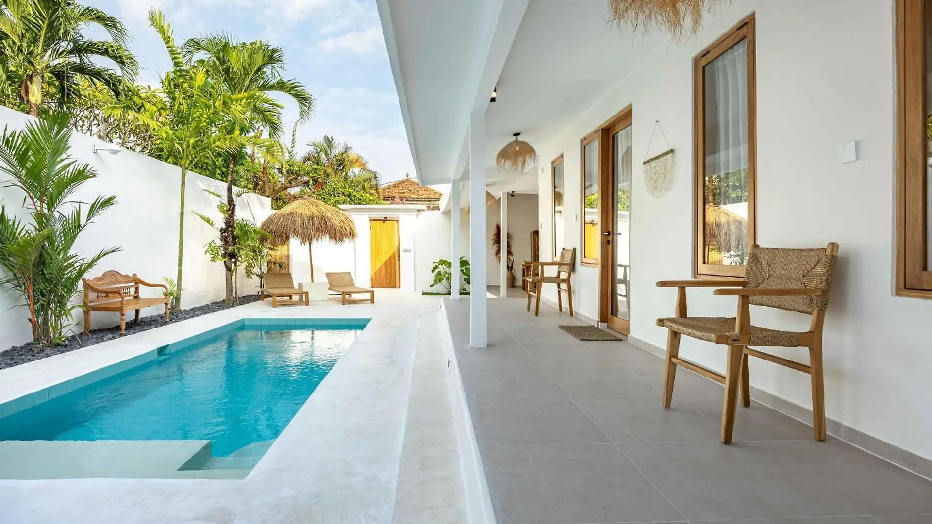 Villa Casa Kokoon - New Bright & Quiet 2Br Mertanadi Seminyak With Private Pool And Parking
